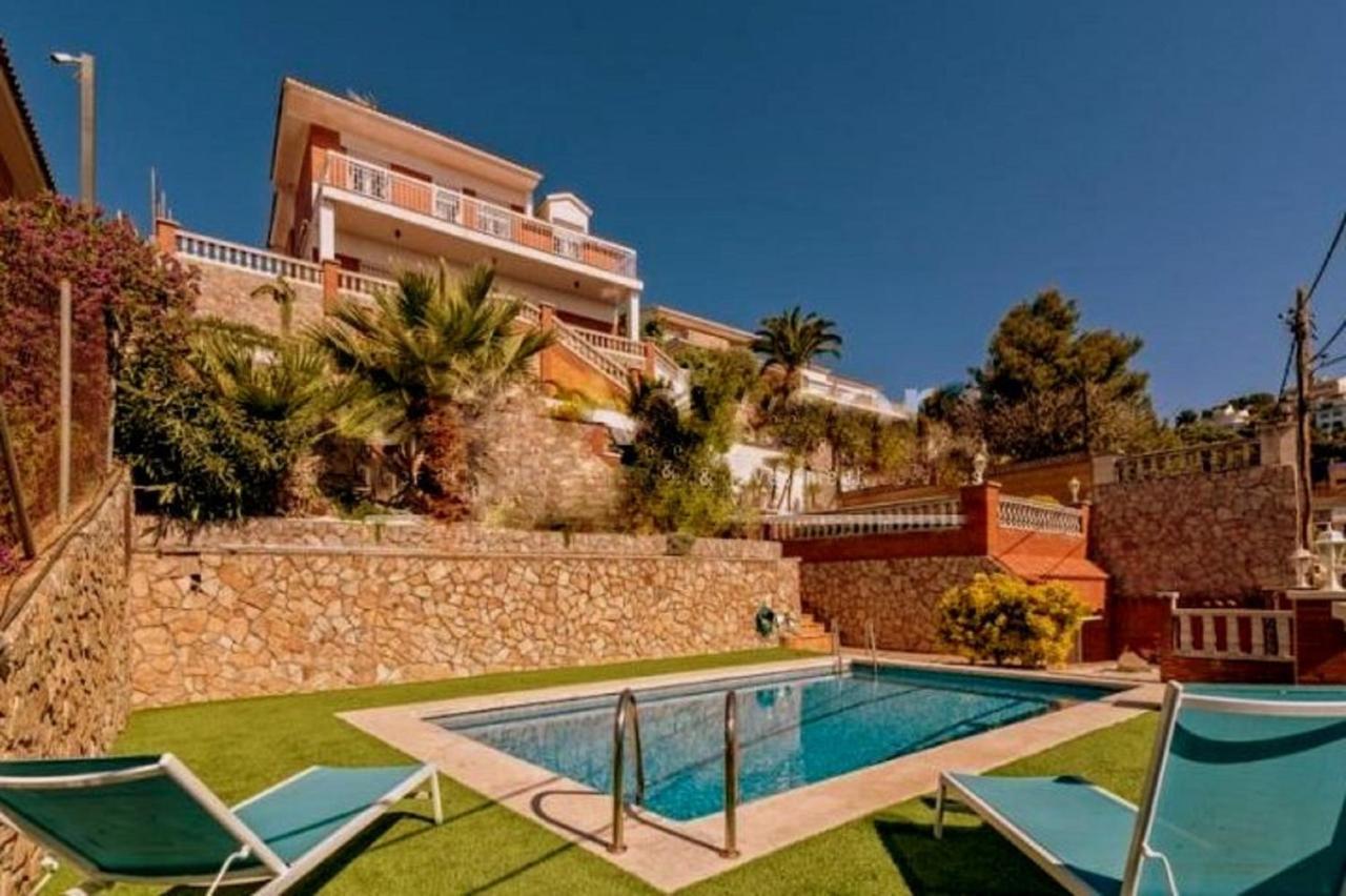 Chalet Santa Susana Exterior foto